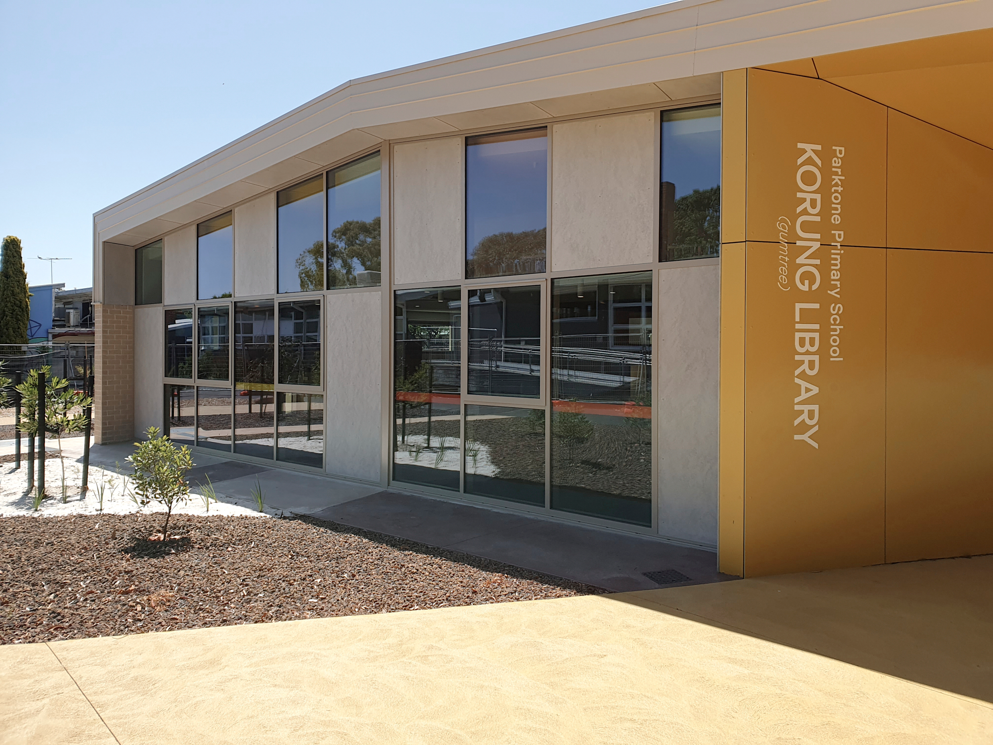 Parkstone Primary School Victoria library refurbishment school fitout education construction library upgrade Melbourne Victoria Australia Kingdom Projects